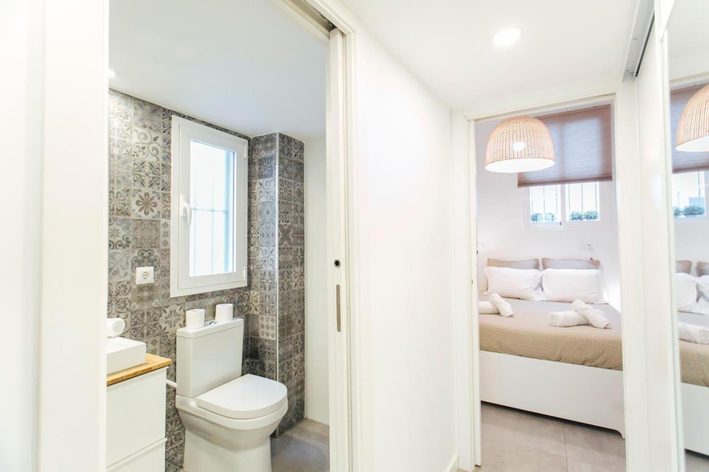 Amplio Apartamento De Diseno Precioso De Estilo Sevillano En Pleno Centro ภายนอก รูปภาพ